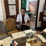 Dr Rahul, Ayurvedic doctor during Caroline’s Panchakarma retreat in Kerala